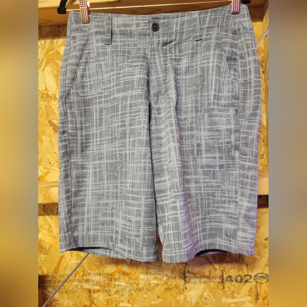 Under Armour Mens Golf Shorts Size 30
